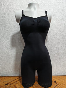 BODY SHORT MOLDEADOR CON ENCAJE SILICONADO EN LAS PIERNAS
